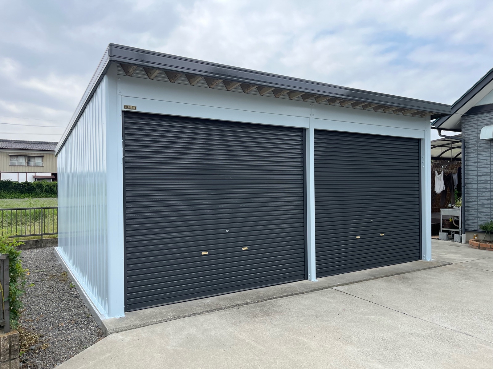 長野県安曇野市　倉庫塗装工事　