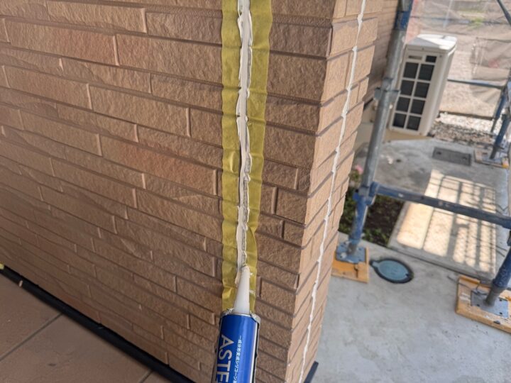 コーキング材充填